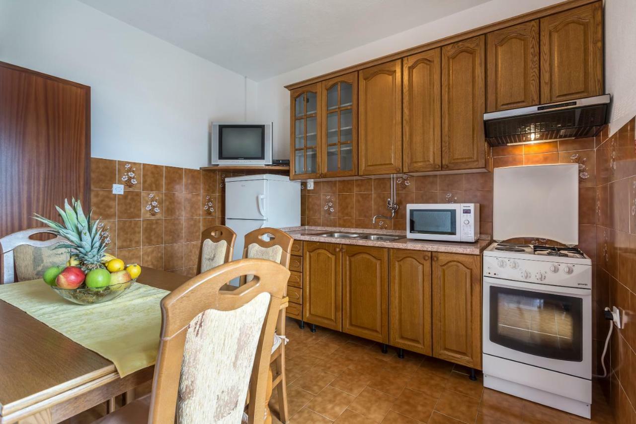 Apartmani Bezma Bol Esterno foto