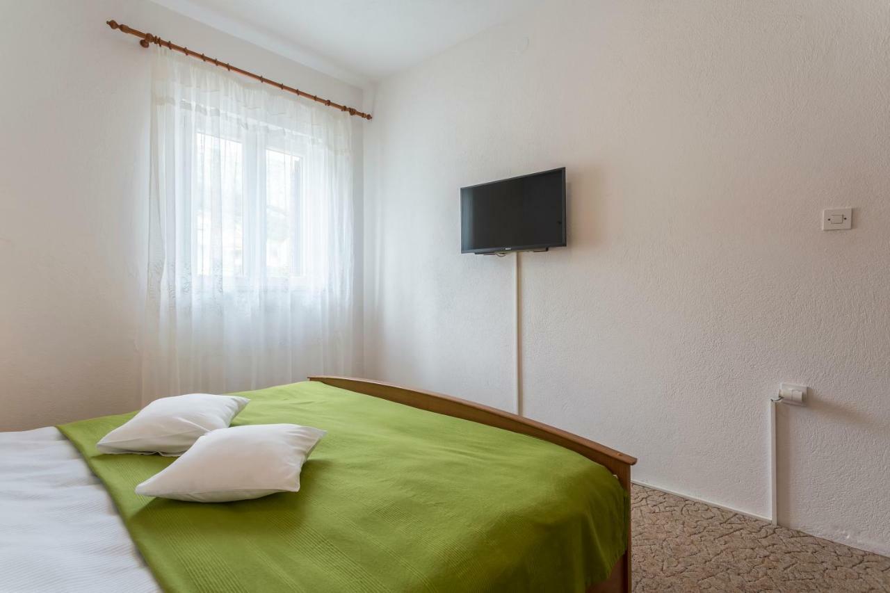 Apartmani Bezma Bol Esterno foto