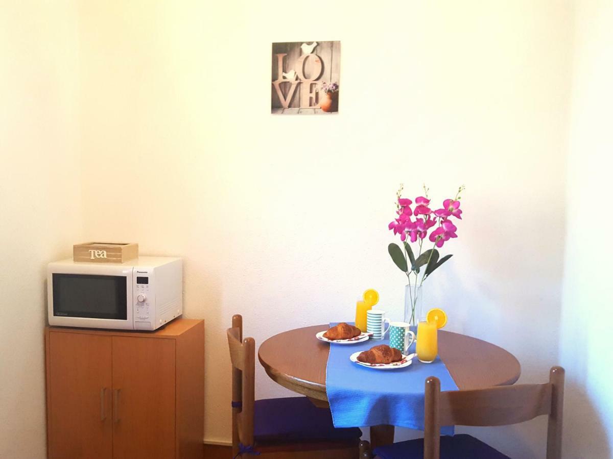 Apartmani Bezma Bol Esterno foto