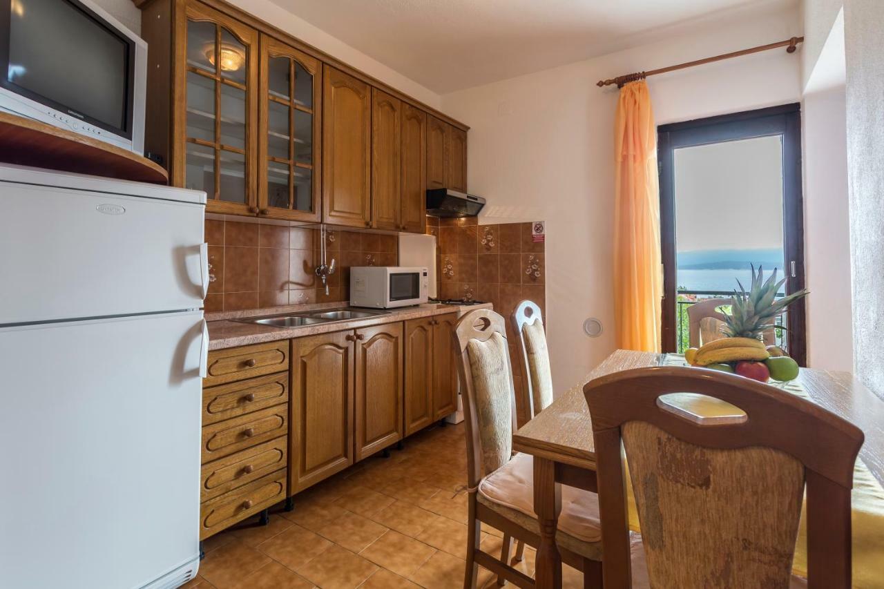 Apartmani Bezma Bol Esterno foto