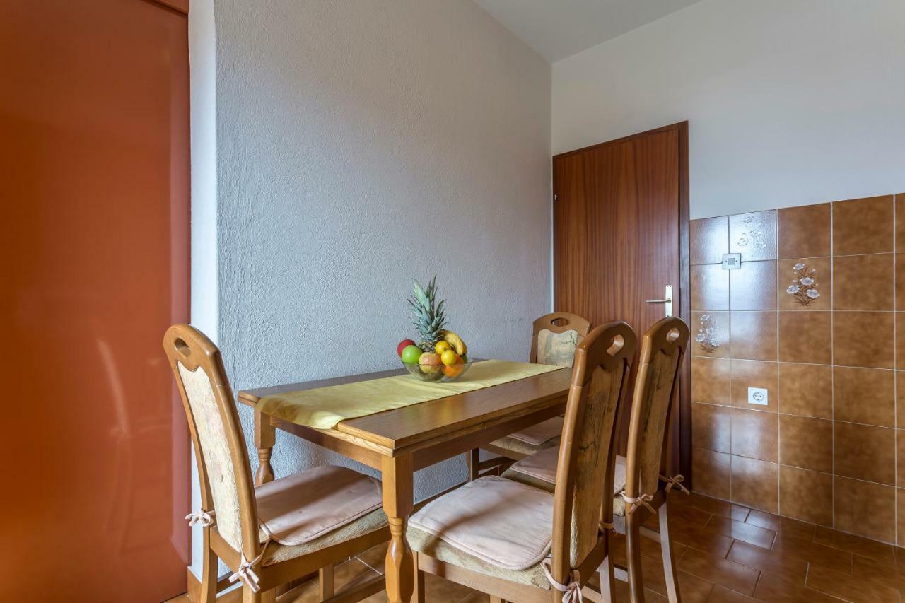 Apartmani Bezma Bol Esterno foto